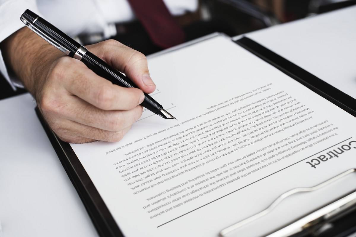 Signature d'un contrat de formation payé directement par l'entreprise, sans certification Qualiopi